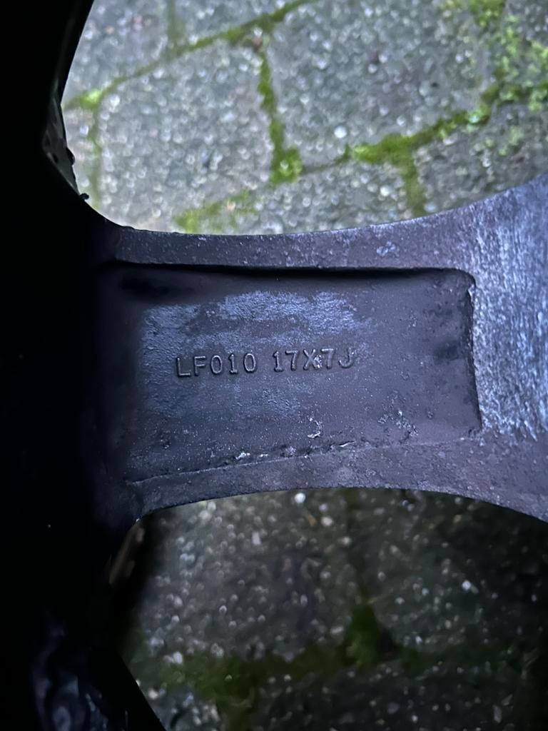 Banden en velgen, Auto-onderdelen, Gebruikt, Banden en Velgen, 17 inch, Winterbanden