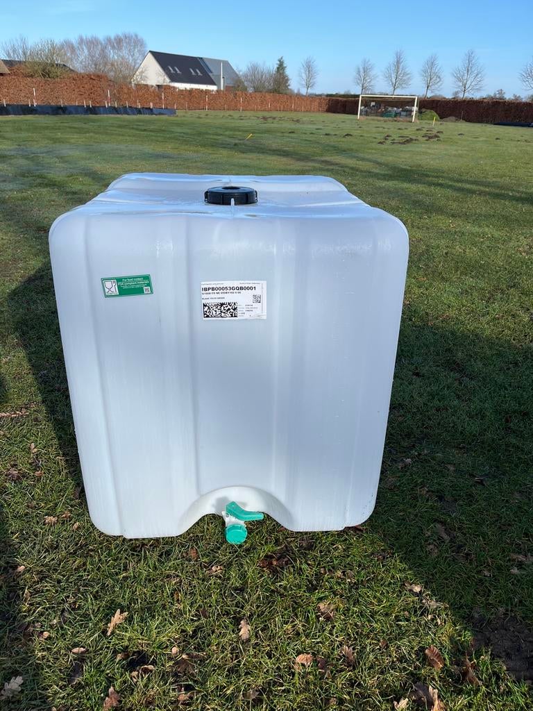 Te koop watervat 1000 liter €12,50, Tuin en Terras, Regentonnen, 150 liter of meer, Ophalen