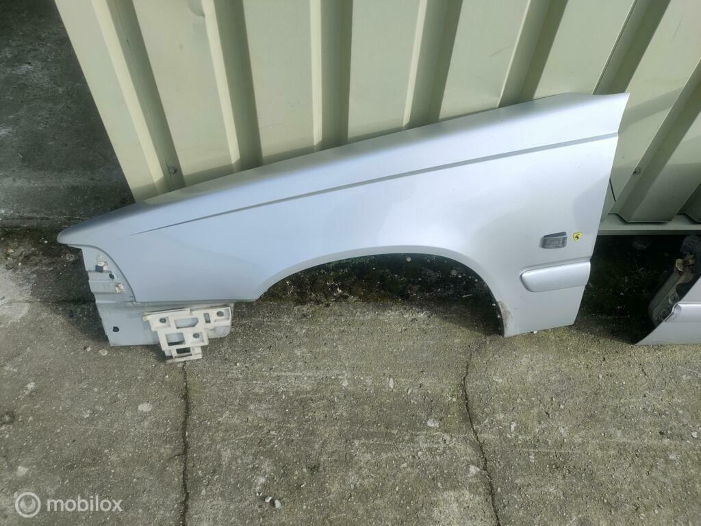 Voorscherm links grijs 426-26 Volvo S70/V70 ('97-'00), Ophalen, Gebruikt, Volvo