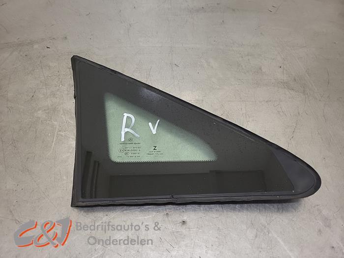 Driehoeks Ruit rechts-voor van een Mercedes Vito, Gebruikt, -, Ophalen of Verzenden, -