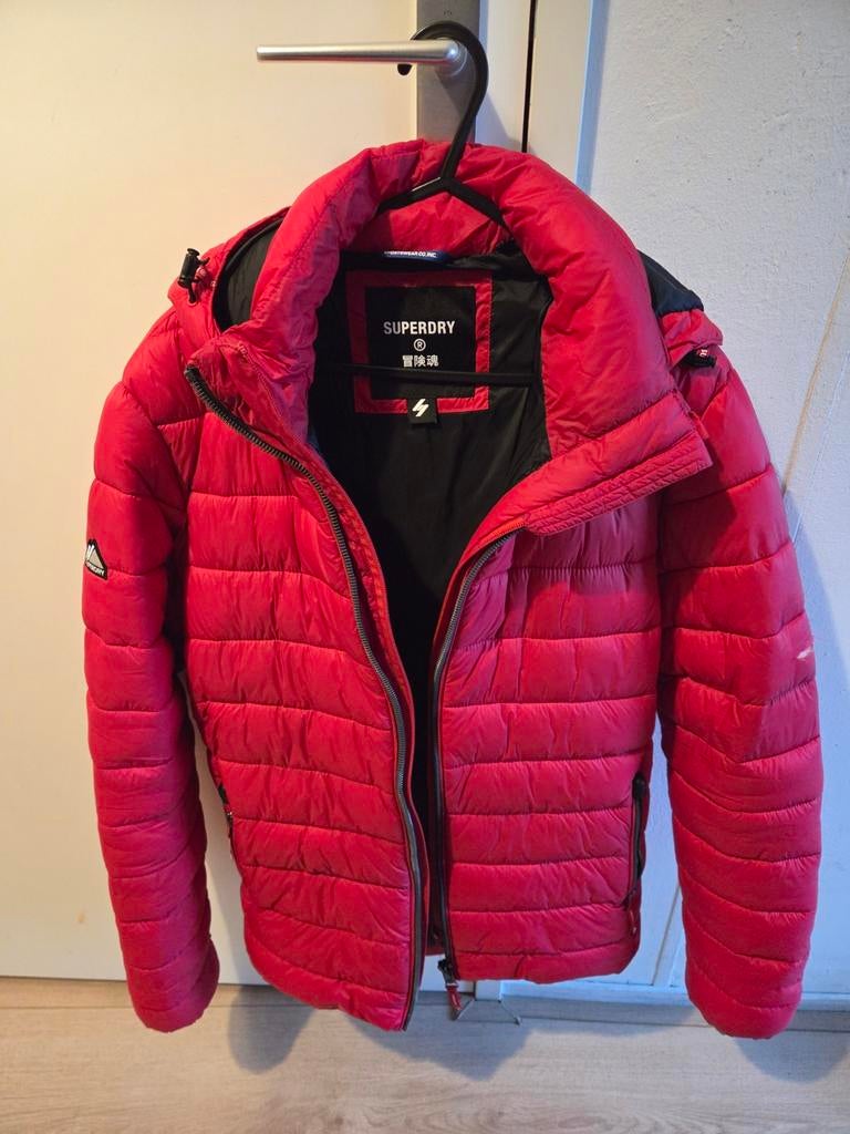 Superdry winter jacket – red – size S, Ophalen of Verzenden, Zo goed als nieuw