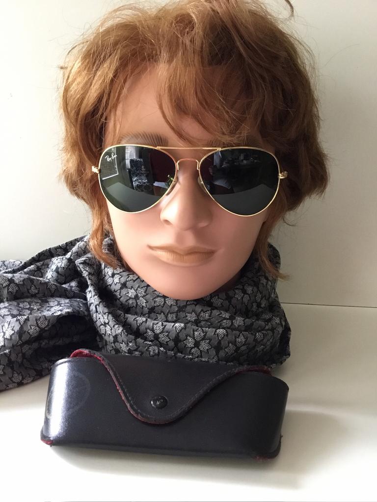B&L RAY-BAN AVIATOR ZONNEBRIL ( in Hilversum ), Ophalen of Verzenden, Gebruikt, Zonnebril, Ray-Ban