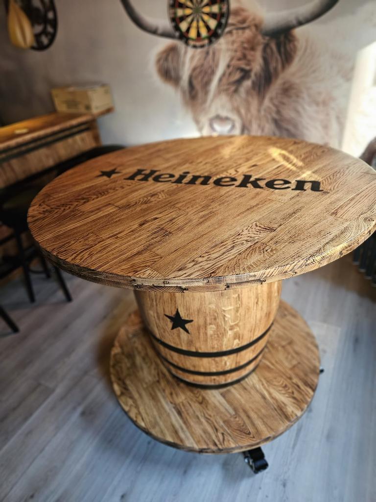Statafel/bartafel/hoge eettafel van wijnvat en eikenhout, Ophalen, Renswoude, Richardheuff@ziggo.nl, Rond