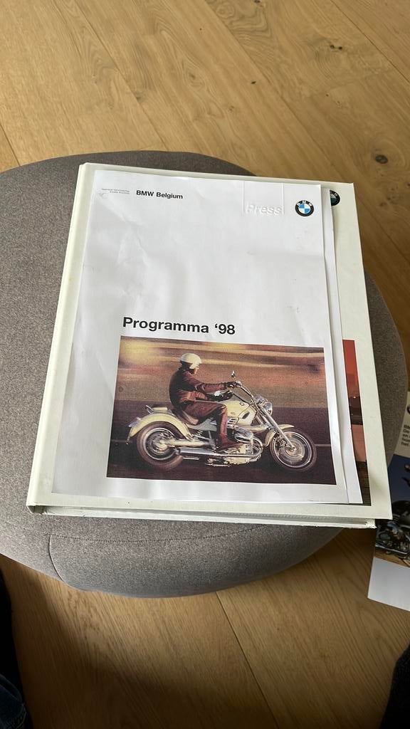 BMW Motorrad persmap 1997/1998 België met persfoto’s oa C1, Motoren, Ophalen of Verzenden, BMW