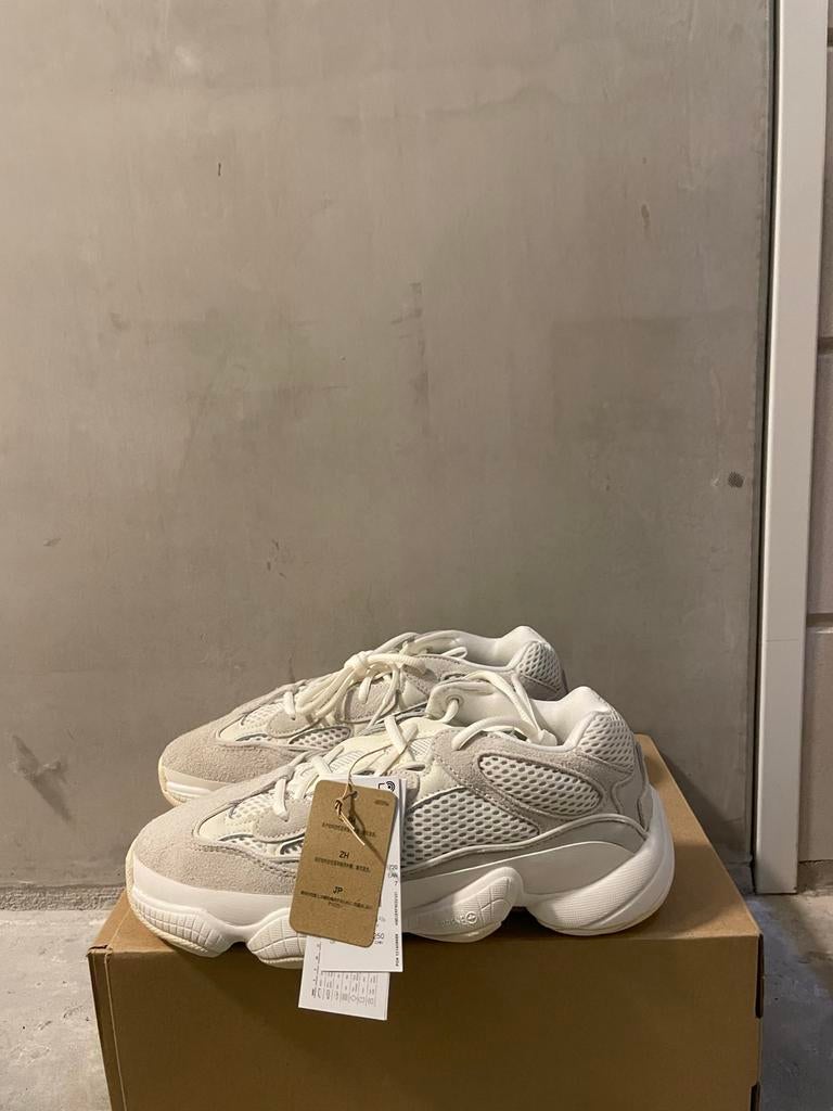 Yeezy 500 Bone White EU 40 2/3, Ophalen of Verzenden, Zo goed als nieuw, Wit, Sneakers of Gympen