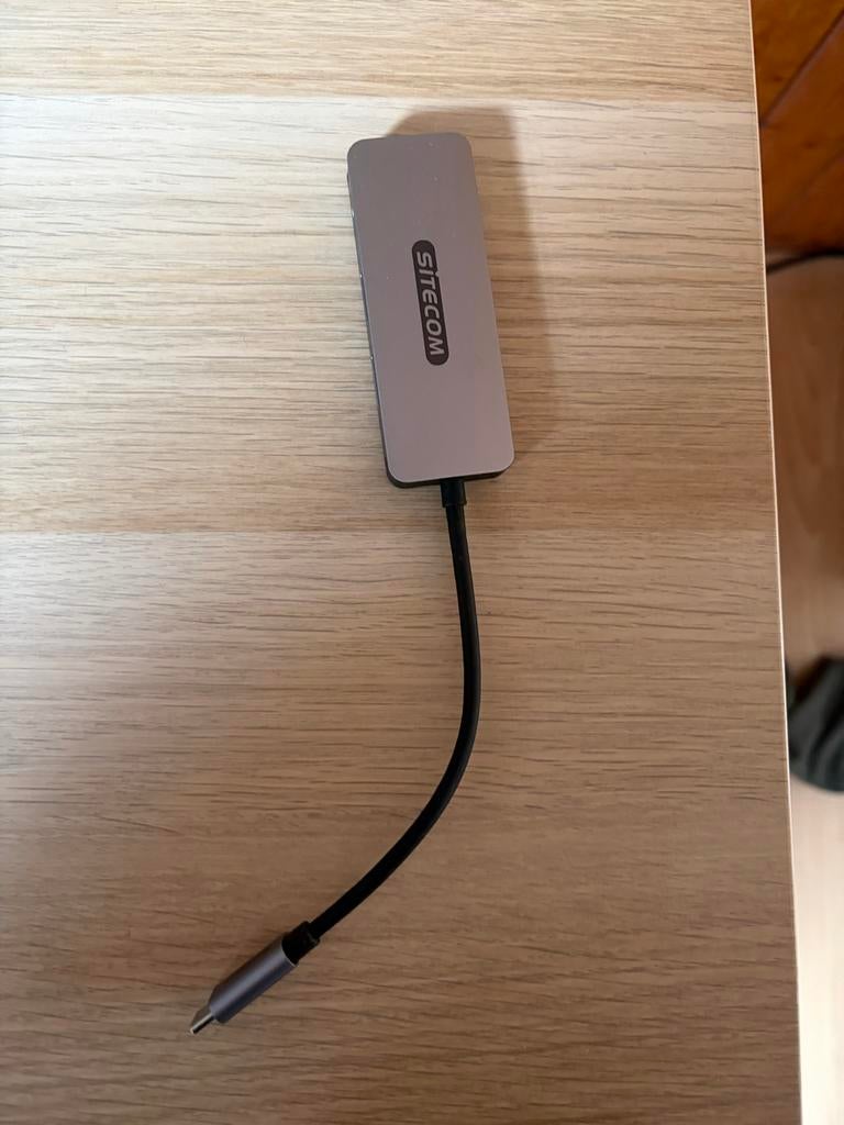 Sitecom USB-C naar 2x USB & 2x USB-C Adapter, Ophalen of Verzenden, Zo goed als nieuw, USB-hub, Harde schijf