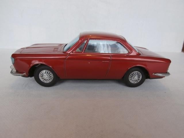 Blikken BMW 2000CS model "68/72 Bandai, Antiek en Kunst, Antiek | Speelgoed, Ophalen of Verzenden