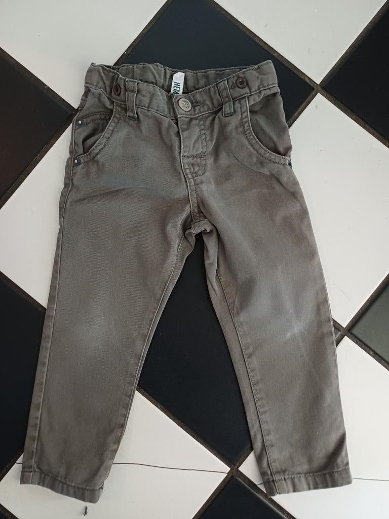 Broek maat 86, Kinderen en Baby's, Babykleding | Maat 86, Gebruikt, Broekje, Ophalen of Verzenden, Onbekend