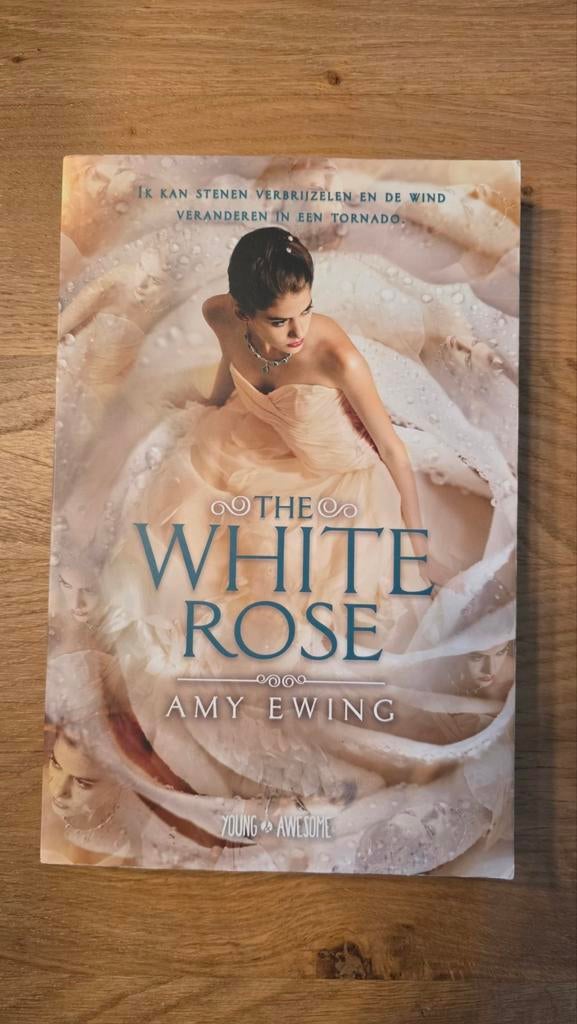 Amy Ewing - The White Rose, Boeken, Kinderboeken | Jeugd | 13 jaar en ouder, Zo goed als nieuw, Ophalen of Verzenden