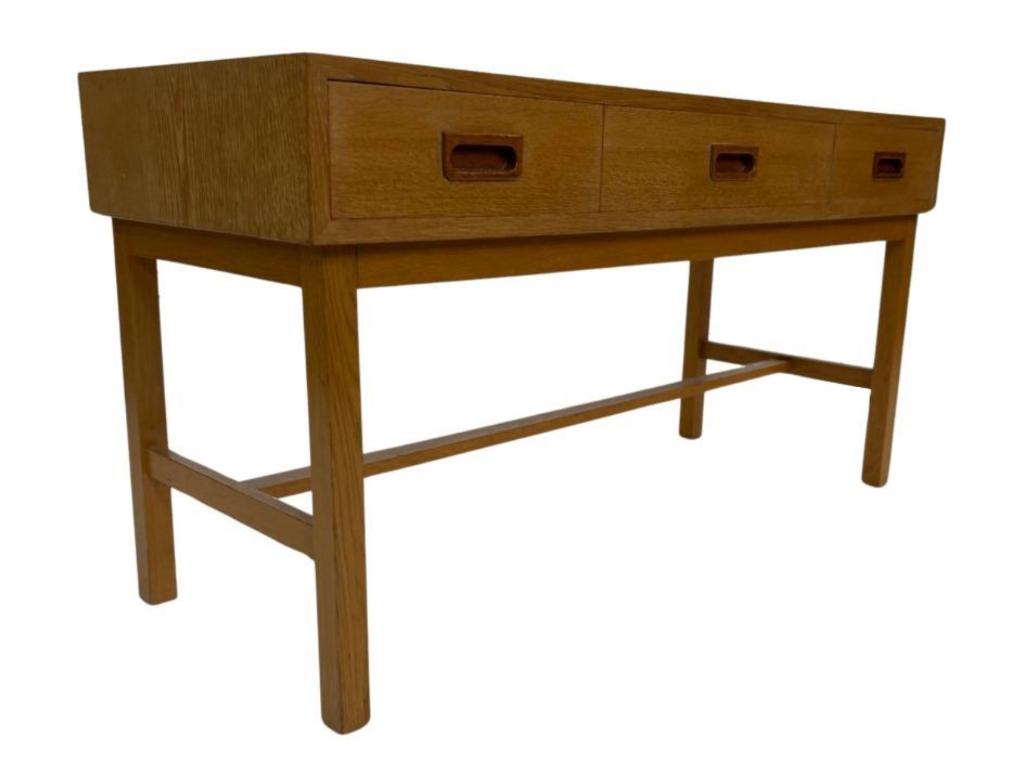 Vintage Dressoir Lowboard Tv Meubel In Eiken Jaren 70 Design, Gebruikt, Vintage, Met lade(s), 25 tot 50 cm