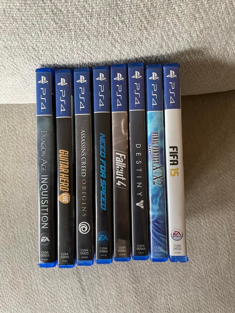 Playstation 4 games, Spelcomputers en Games, Ophalen, Gebruikt, Role Playing Game (Rpg), 3 spelers of meer