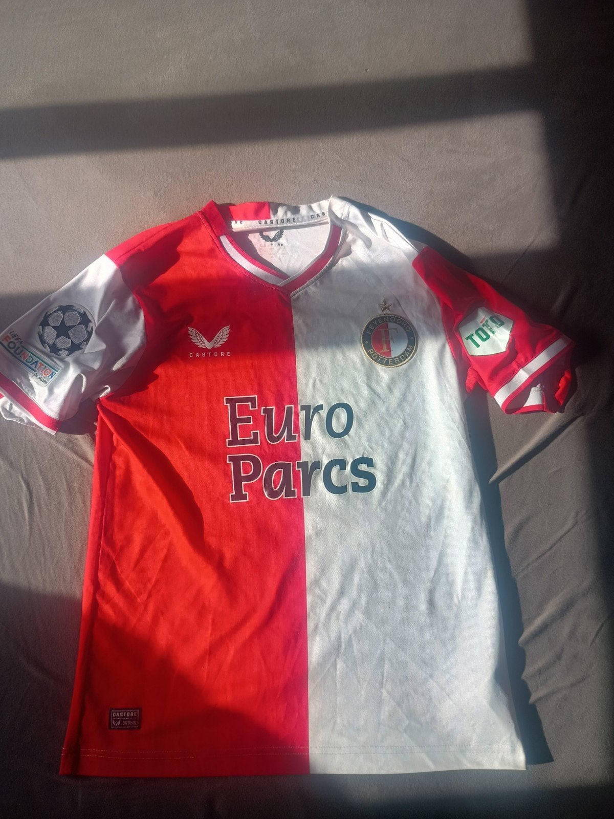 Feyenoord thuis shirt Champions League, Sport en Fitness, Ophalen of Verzenden, Zo goed als nieuw, Shirt