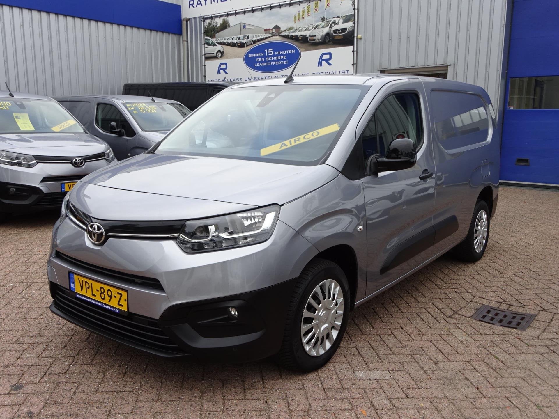 Toyota PROACE CITY 1.5 D-4D Navigator Long 130 PK RECALL REE, Voorwielaandrijving, Stof, Gebruikt, 4 cilinders