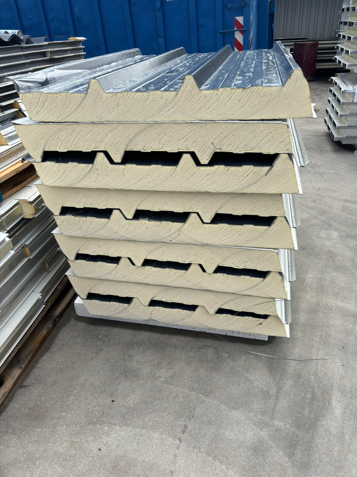Dakpaneel 100 mm dikte 2e keus, Ophalen, Zo goed als nieuw, Hardschuim (Pir), 15 m² of meer