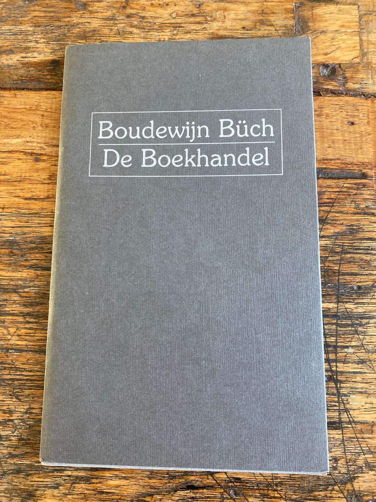 Boudewijn Büch - De Boekhandel (Boekje), Ophalen of Verzenden, Zo goed als nieuw, Nederland