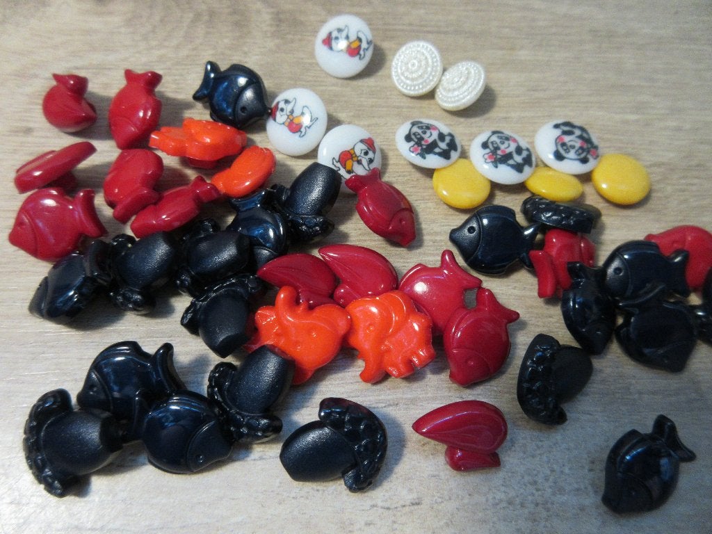 Vintage kinder knopen vis olifant paddenstoel, Ophalen of Verzenden, Gebruikt, Knoop of Knopen