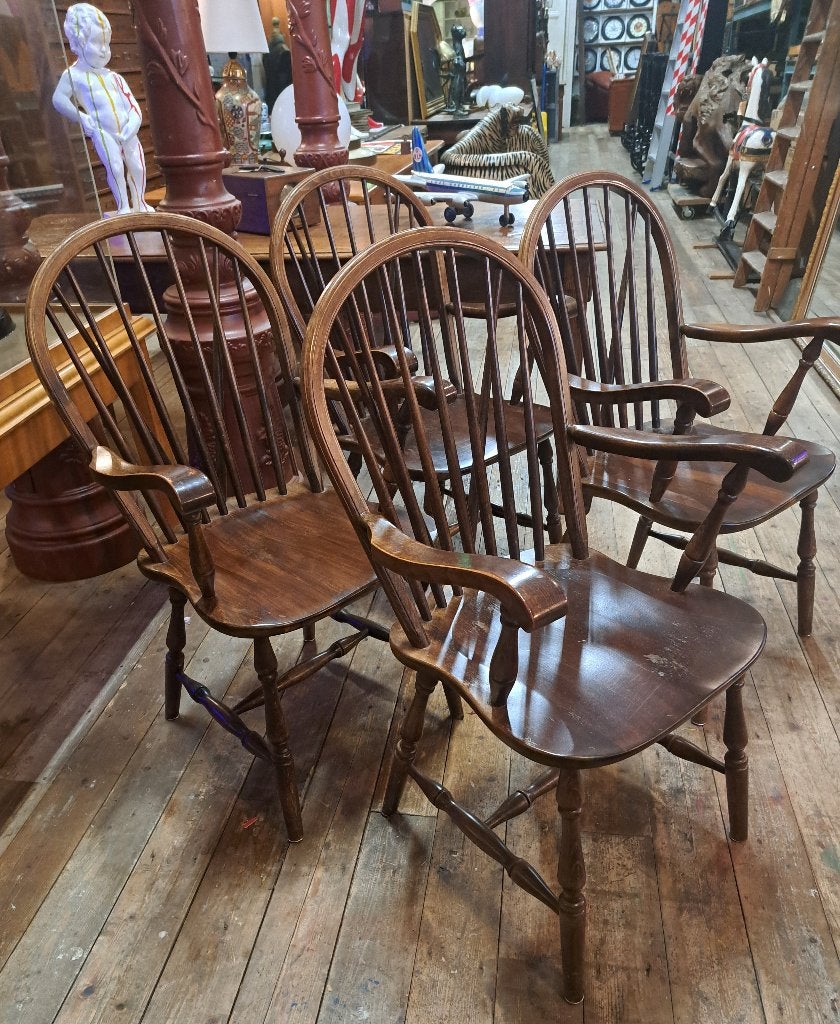 4 originele Engelse Windsor stoelen met armleuning top staat, Ophalen
