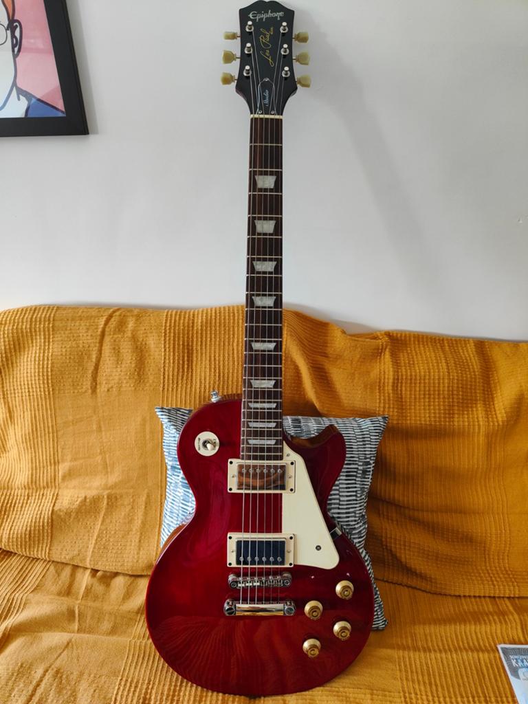 Epiphone Les Paul studio in wine red, Muziek en Instrumenten, Ophalen, Zo goed als nieuw, Solid body, Epiphone