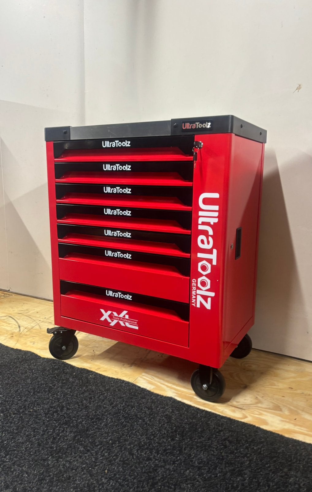 Gereedschapkar utratoolz, Ophalen, Gevuld, Iltra@ultra, Ultra