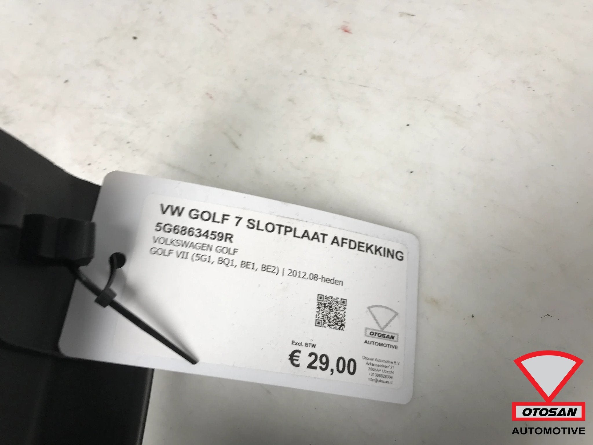 VW Golf 7 Slotplaat Afdekking Achterklep 5G6863459R, Auto-onderdelen, Gebruikt, Volkswagen, Volkswagen AG, Achter