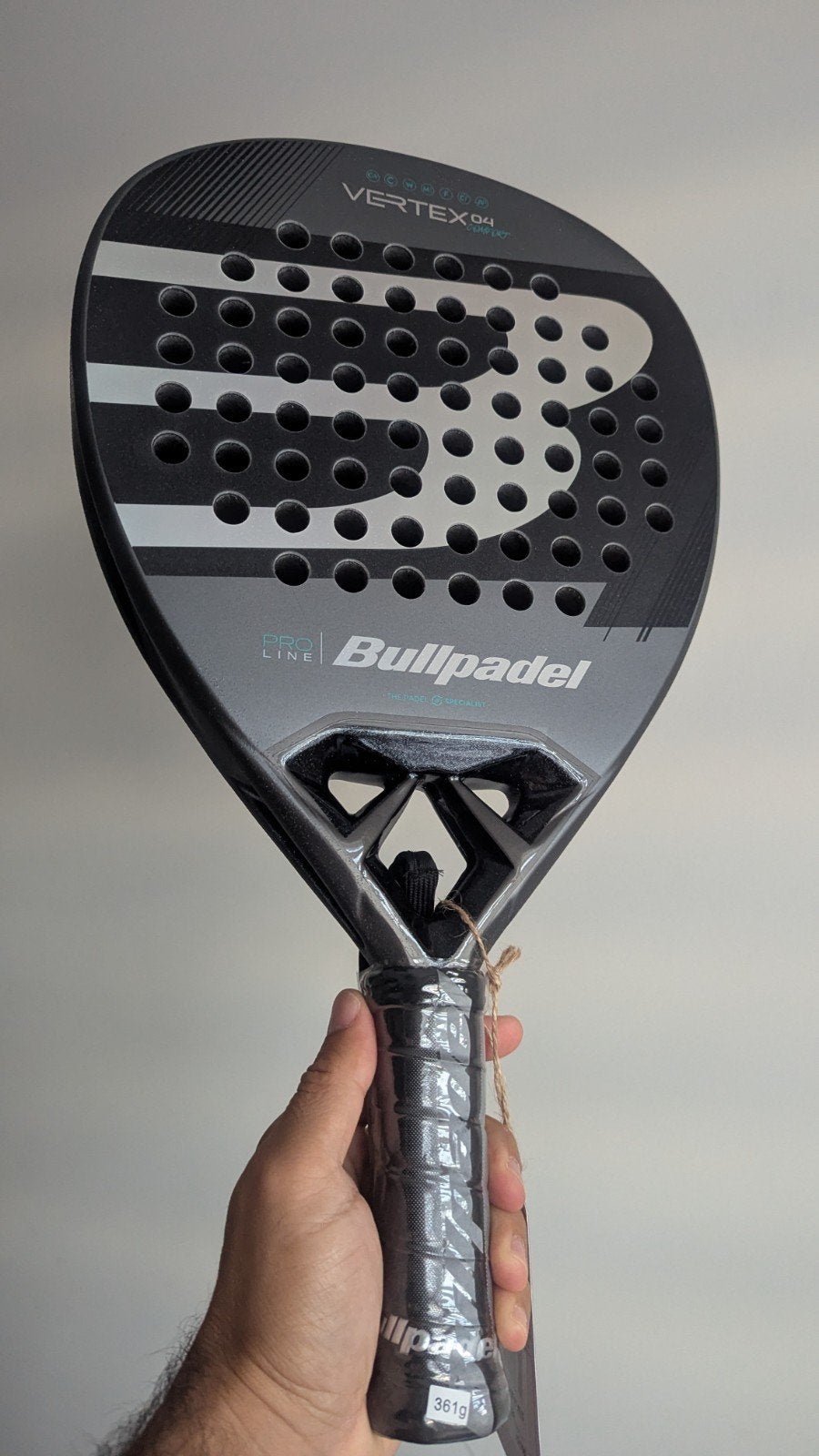NIEUW: Bullpadel Vertex 04 COMFORT padel racket + tas, Sport en Fitness, Padel, Ophalen, Nieuw, Padelracket