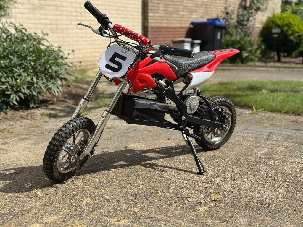 Elektrische mini Pitbike met nieuwe accu's en oplader, Fietsen en Brommers, Minibikes, Midibikes en Pitbikes, Ophalen, Gebruikt