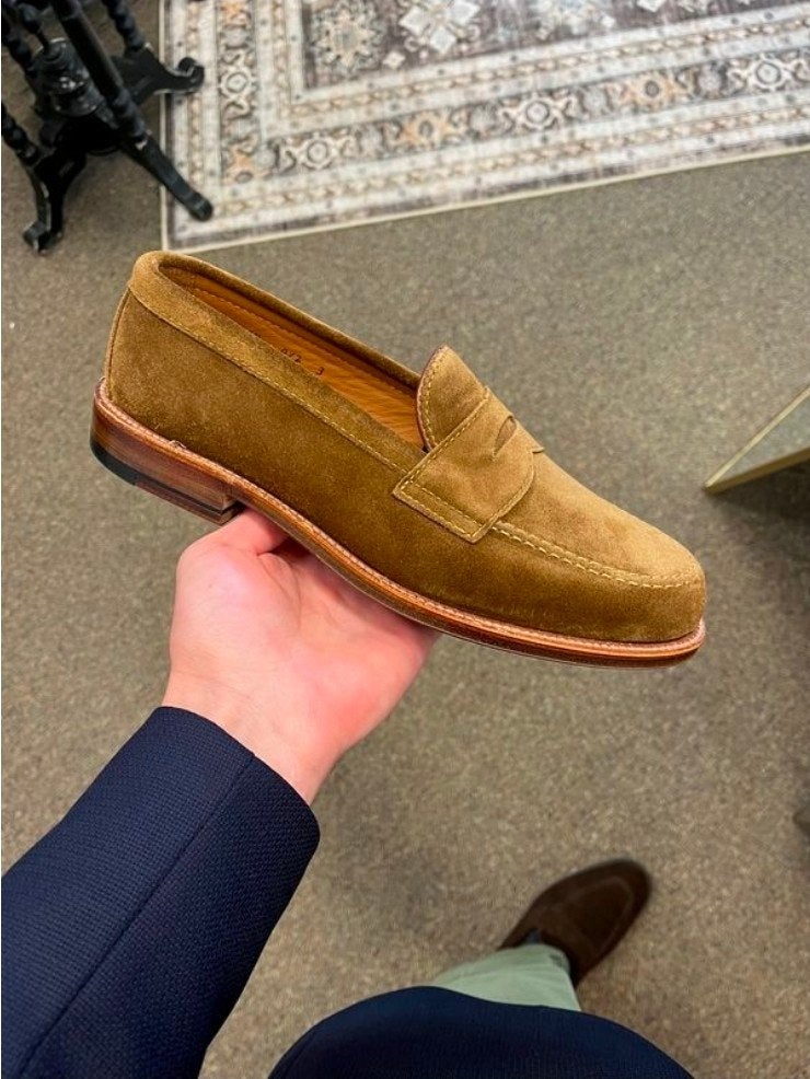 Alden Snuff Suede Penny Loafer - Van Last, Loafers, Bruin, Alden, Nieuw