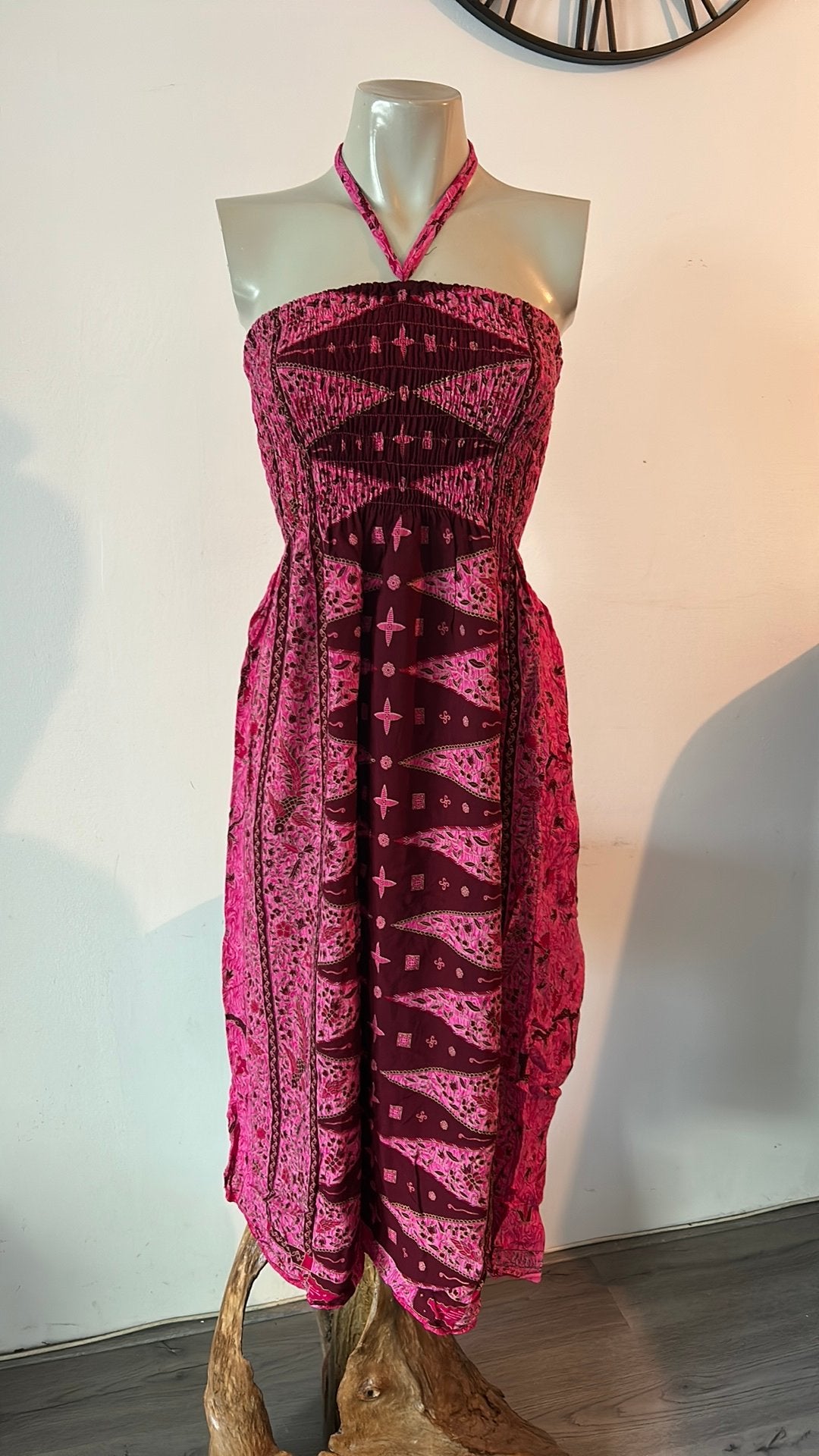 Rose halter jurk S, Ophalen of Verzenden, Zo goed als nieuw, Roze, Onder de knie