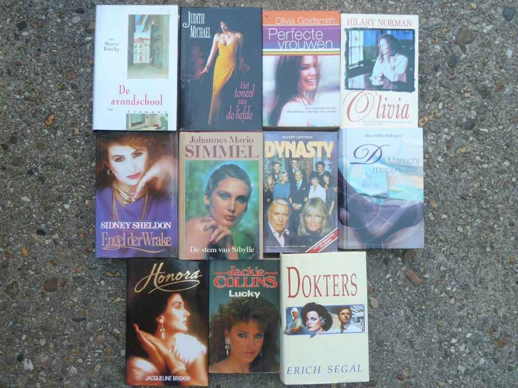 Diverse collectie romans - 11 boeken, Gelezen, Ophalen of Verzenden, Nederland, Diverse Auteurs