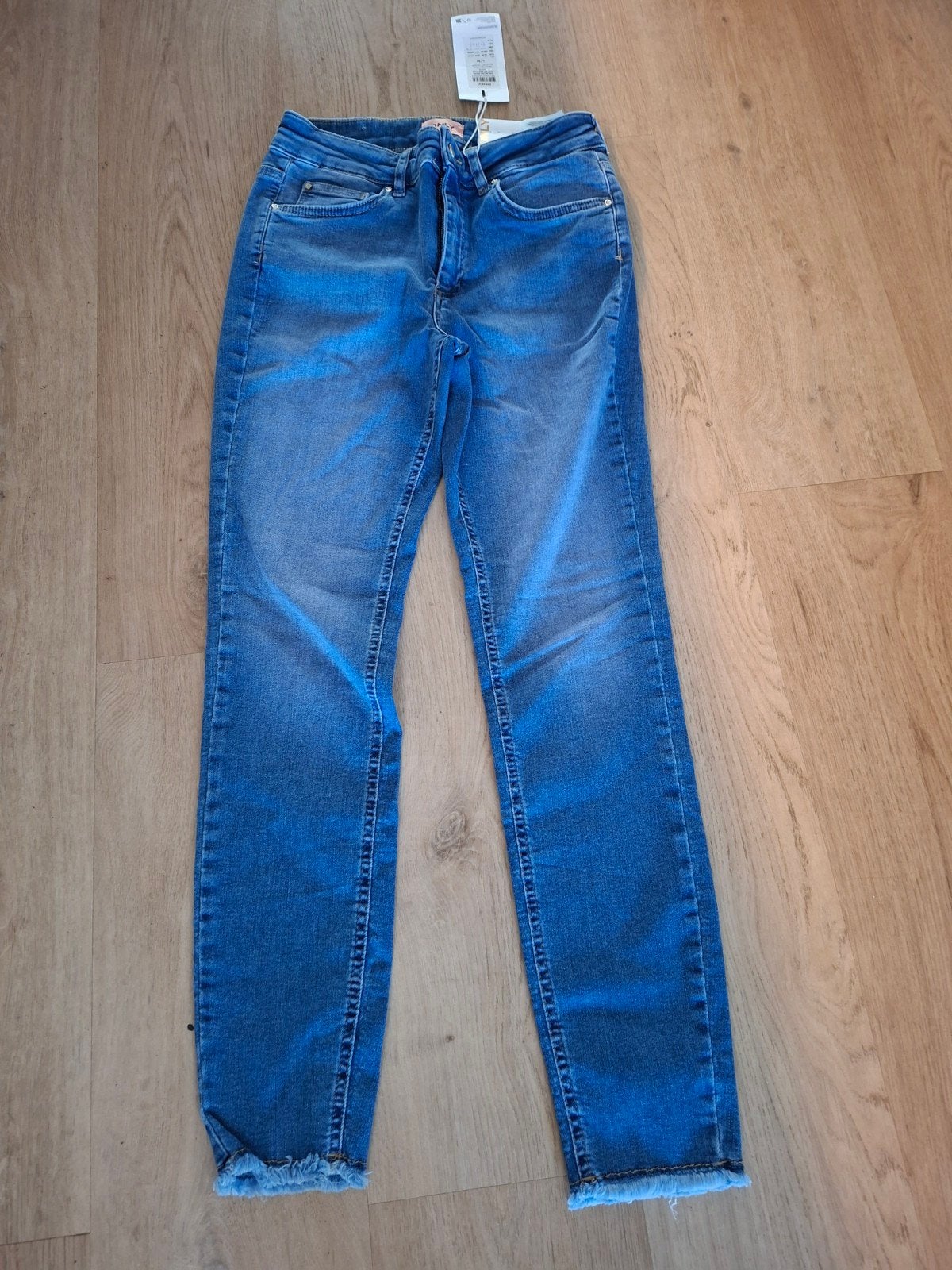 ONLY spijkerbroek - Nieuw!, Blauw, Overige jeansmaten, Nieuw, Ophalen of Verzenden