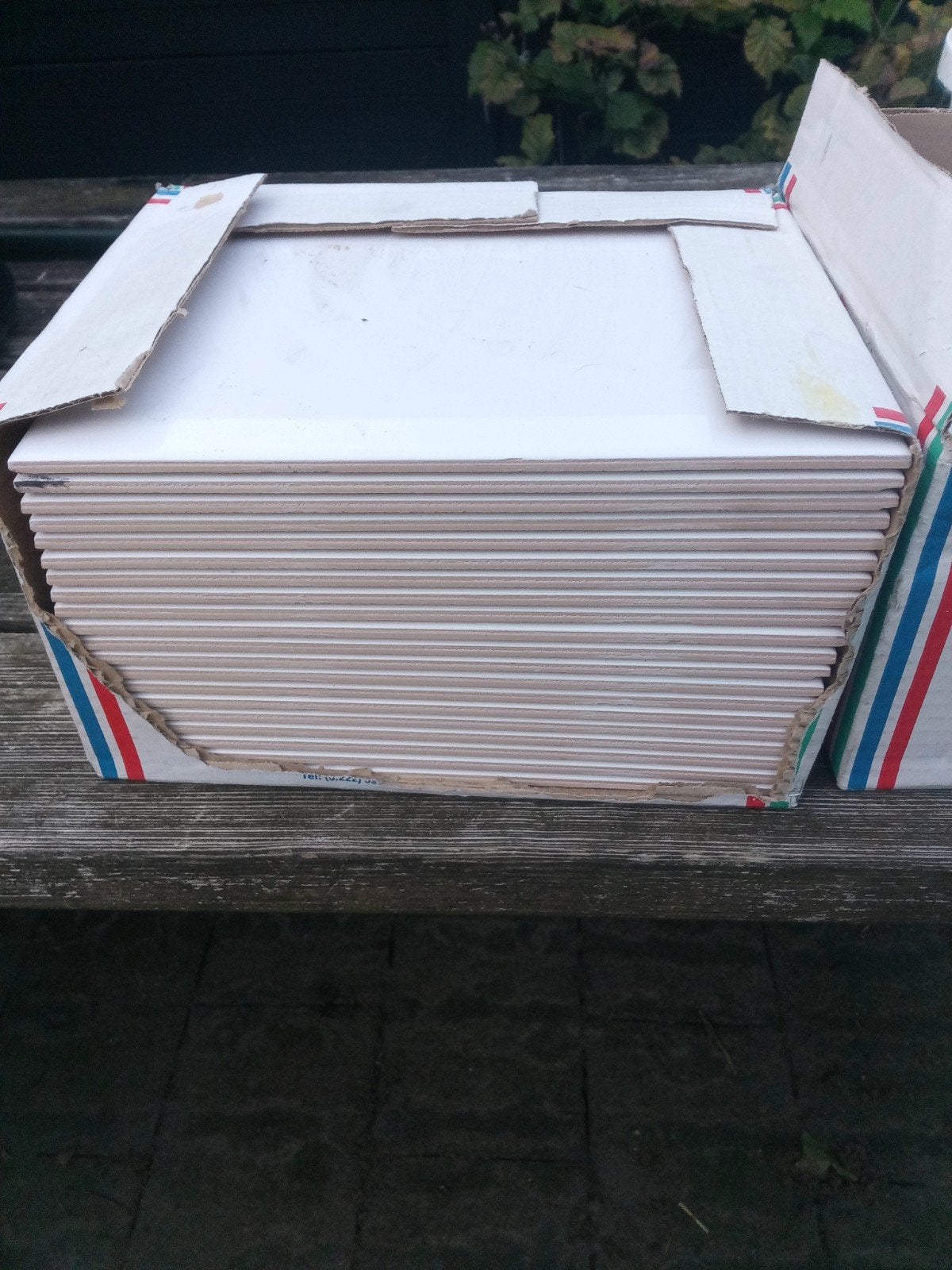 Tegels 20*25 cm wit glans, Ophalen, Nieuw, 20 tot 40 cm, Minder dan 5 m²