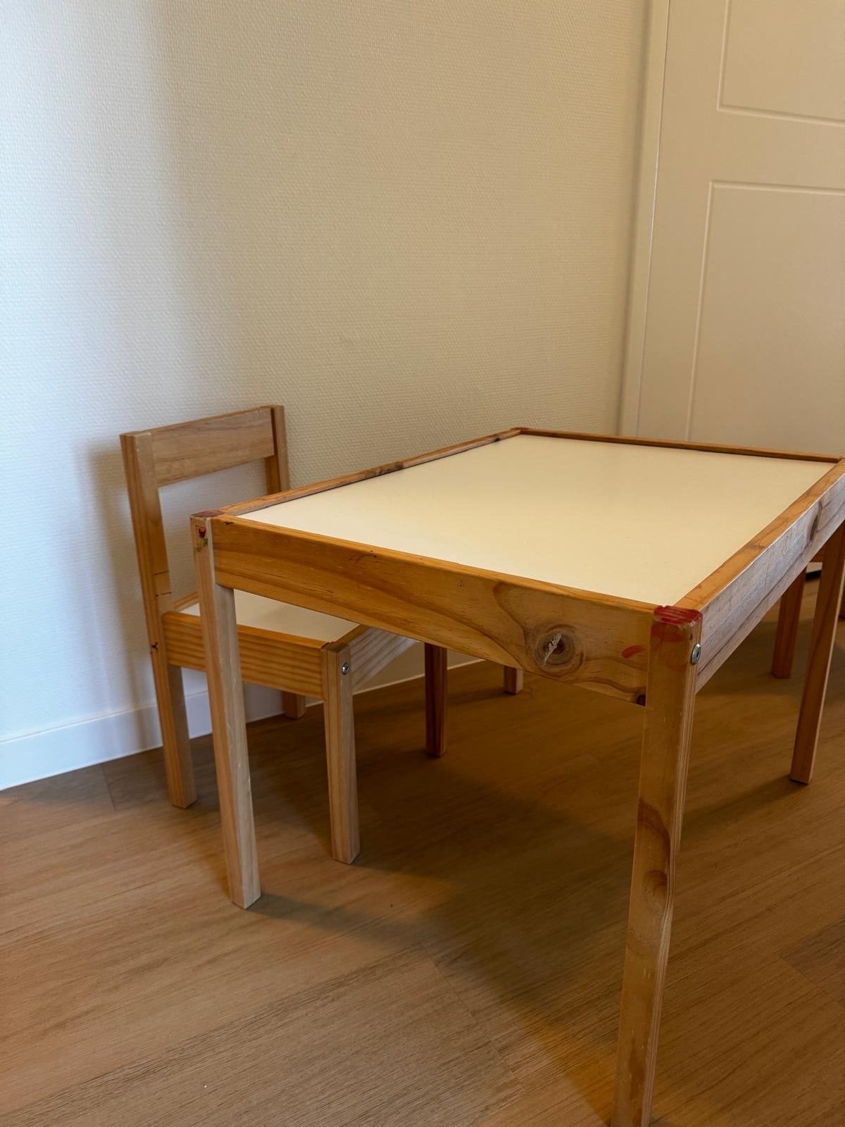 Ikea LÄTT kindertafel en stoel, Ophalen, Gebruikt, Tafel(s) en Stoel(en)