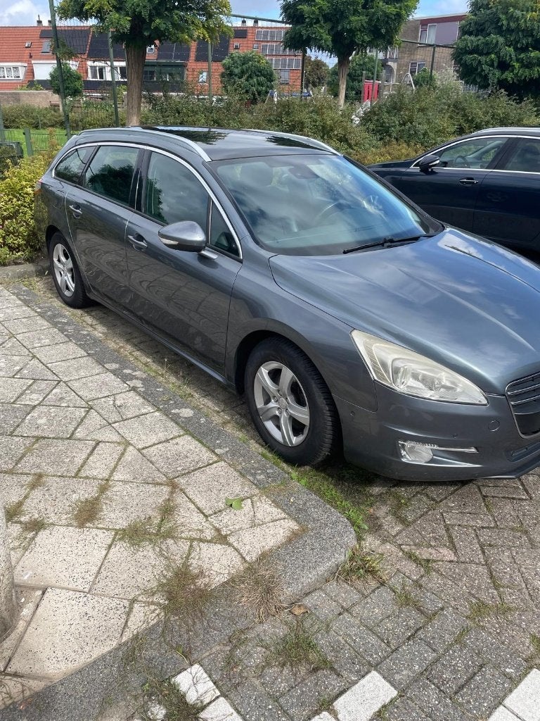Peugeot 508 1.6 THP SW 2011 Grijs, Auto's, Voorwielaandrijving, 745 kg, 15 km/l, 1800 kg