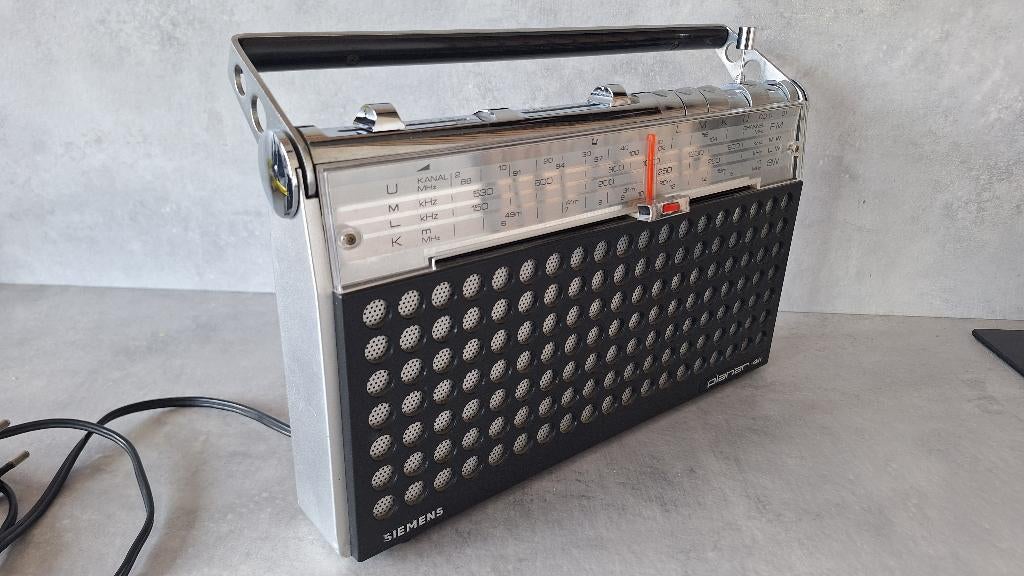 Siemens Planar 411 vintage space age radio jaren 70, Audio, Tv en Foto, Radio's, Verzenden, Zo goed als nieuw, Radio