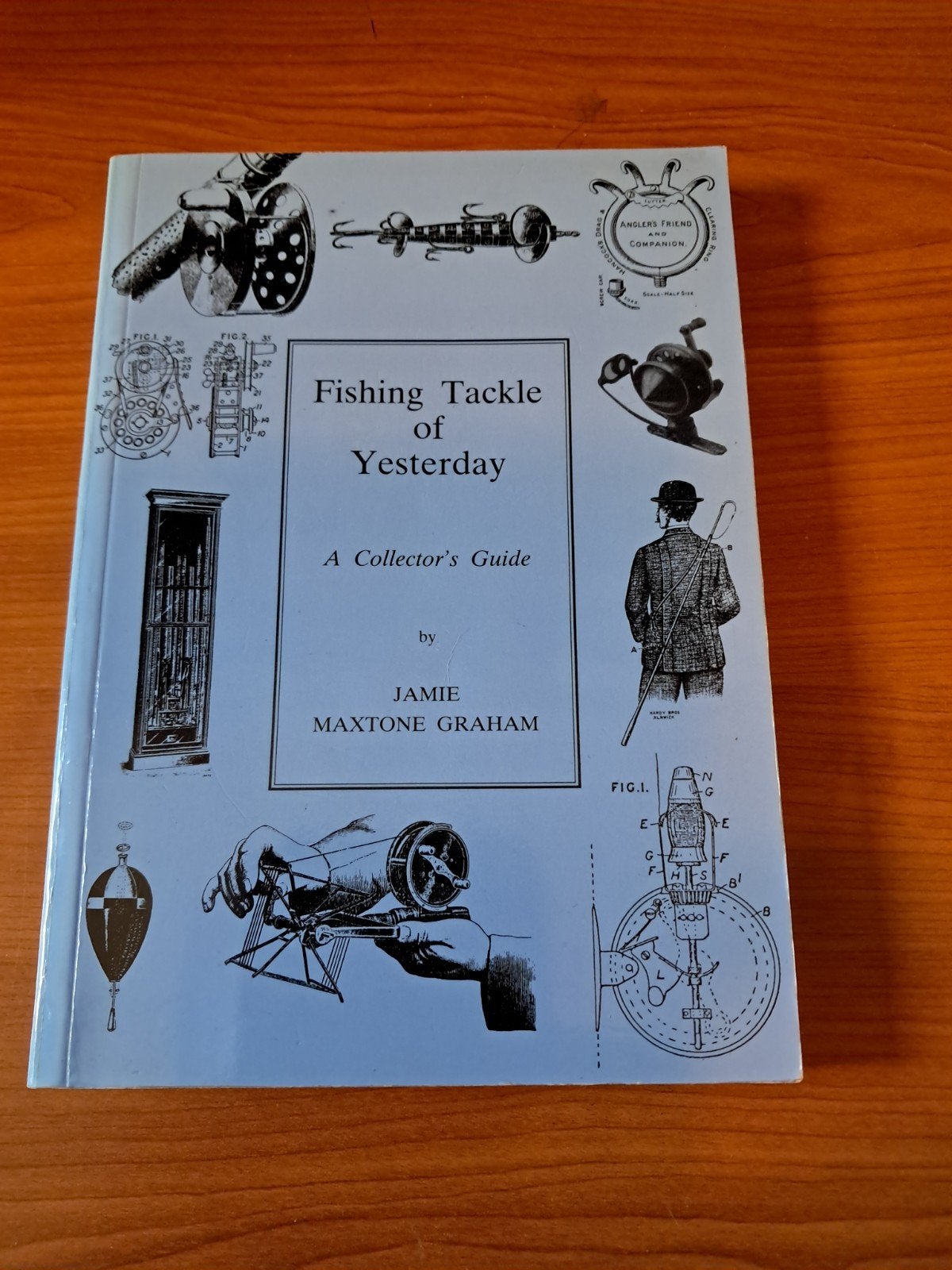 Fishing Tackle of Yesterday - Collectors Guide, Watersport en Boten, Hengelsport | Algemeen, Ophalen of Verzenden, Zo goed als nieuw