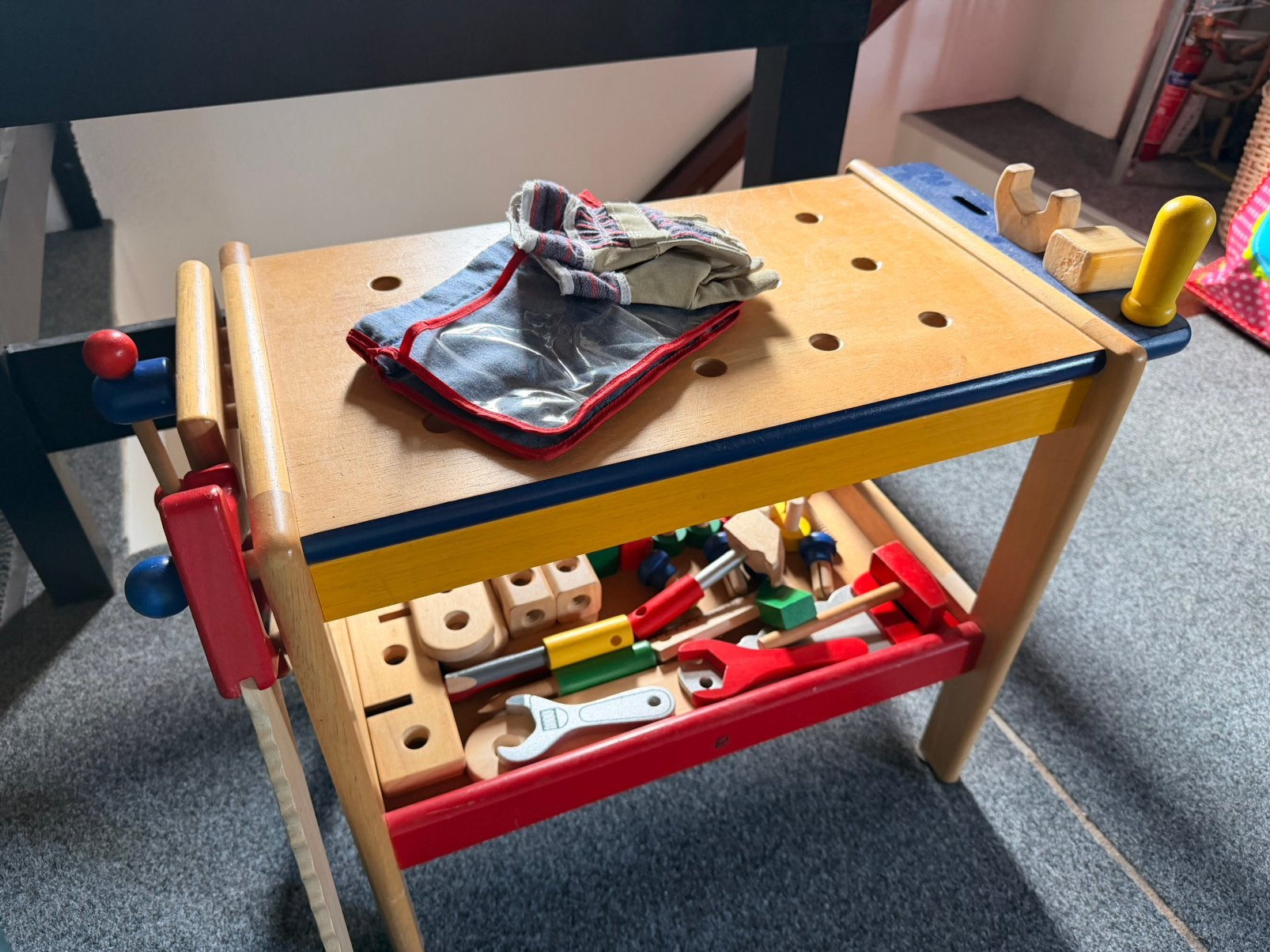 Speelgoed werkbank Pintoy, Ophalen, Zo goed als nieuw