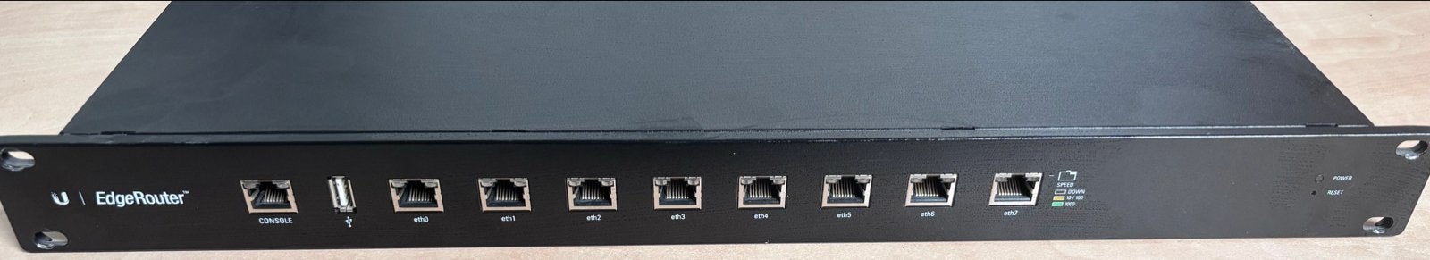 Ubiquiti EdgeRouter ER-8 - Krachtige Router, Computers en Software, Ophalen of Verzenden, Gebruikt, Router