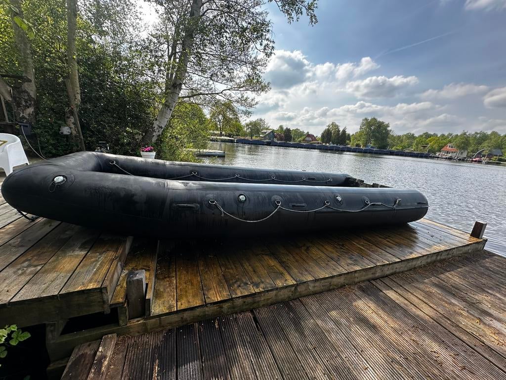 DSB hypalon rubberboot (ex-leger) 5,5 meter, Watersport en Boten, Ophalen, 6 m, 2 m, Buitenboordmotor
