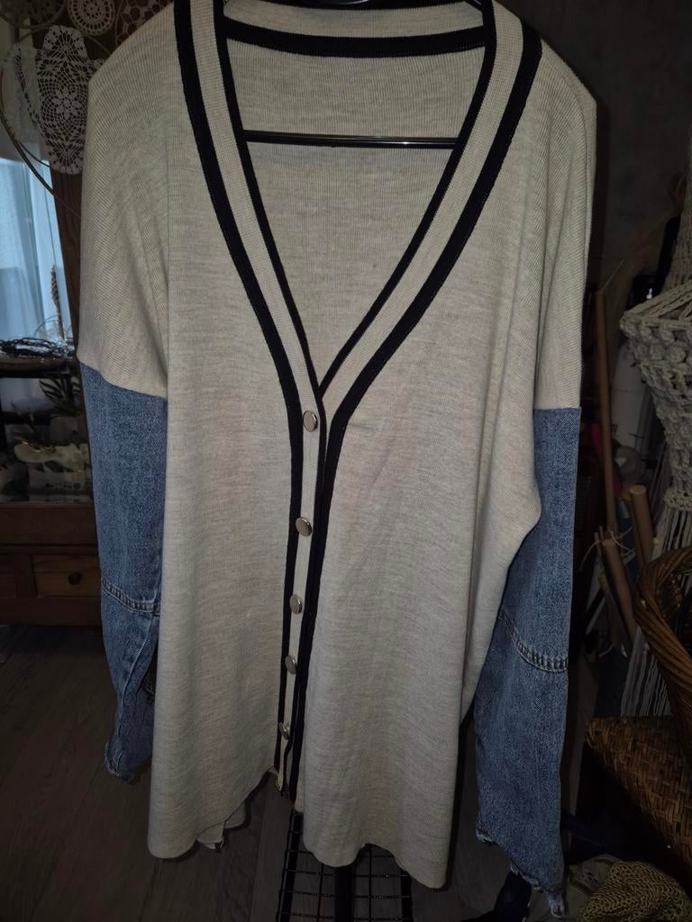 Leuk gebreid vest met spijker mouwen maat xxl, Ophalen of Verzenden, Nieuw, Blauw, Trui of Vest