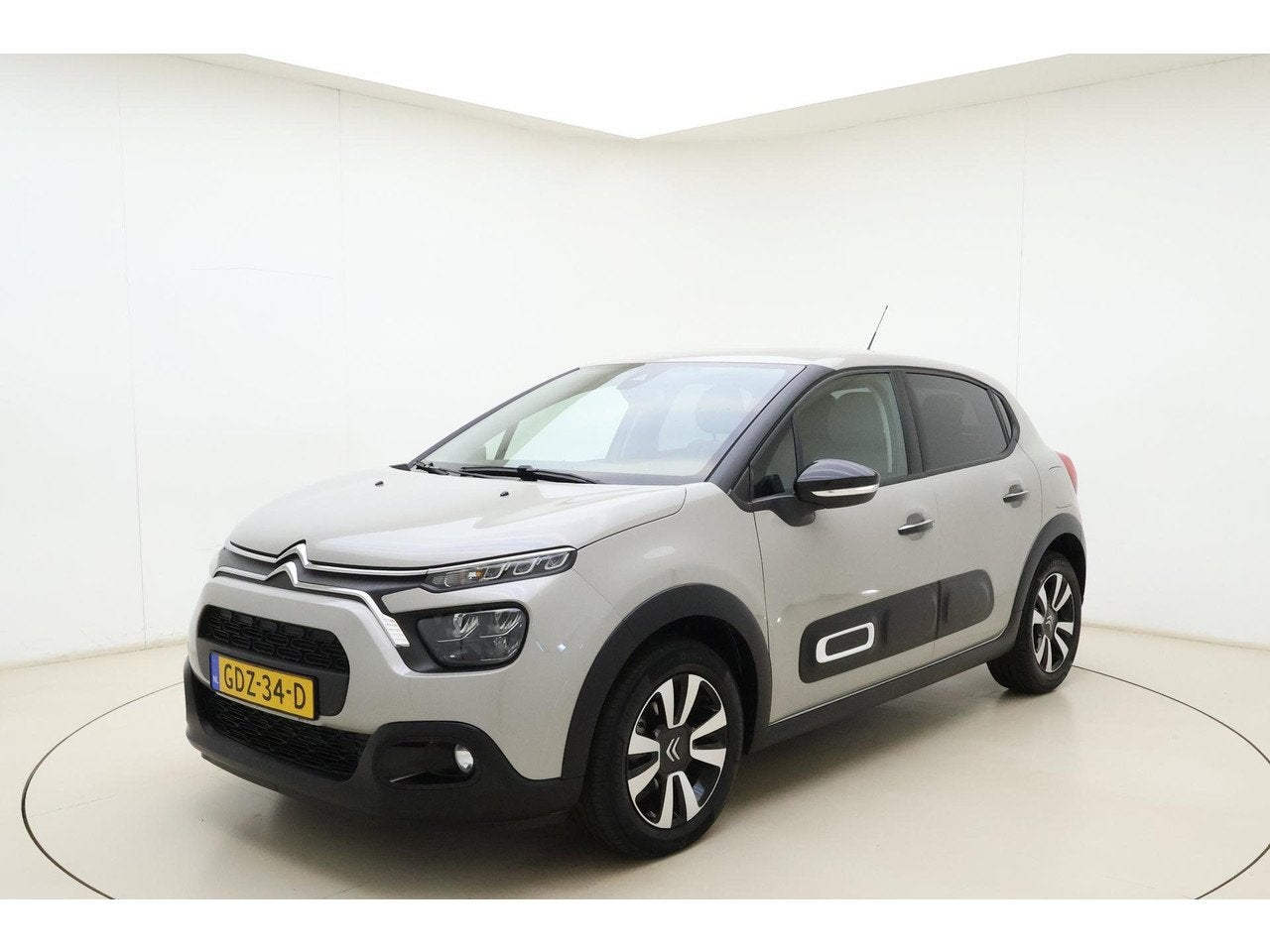 Citroën C3 1.2 PureTech Max | 110PK | AUTOMAAT | Stoelverwa, Automaat, Gebruikt, 1199 cc, Automatische klimaatregeling