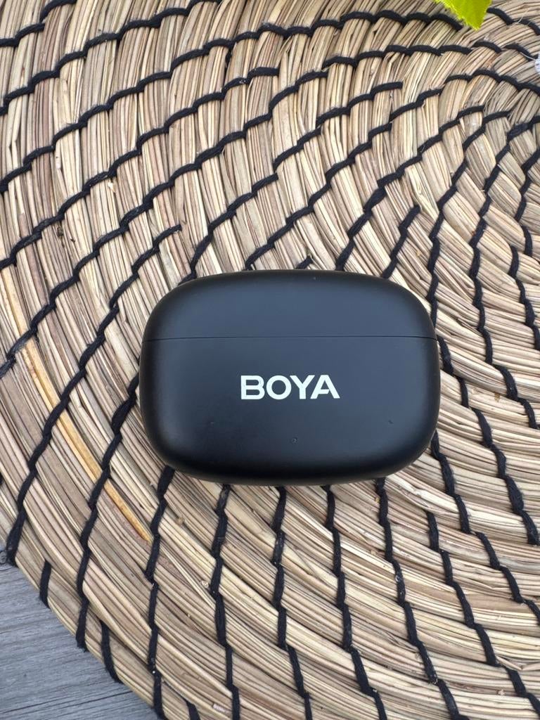 Boya draadloze microfoons met oplaadcase, Ophalen, Zo goed als nieuw