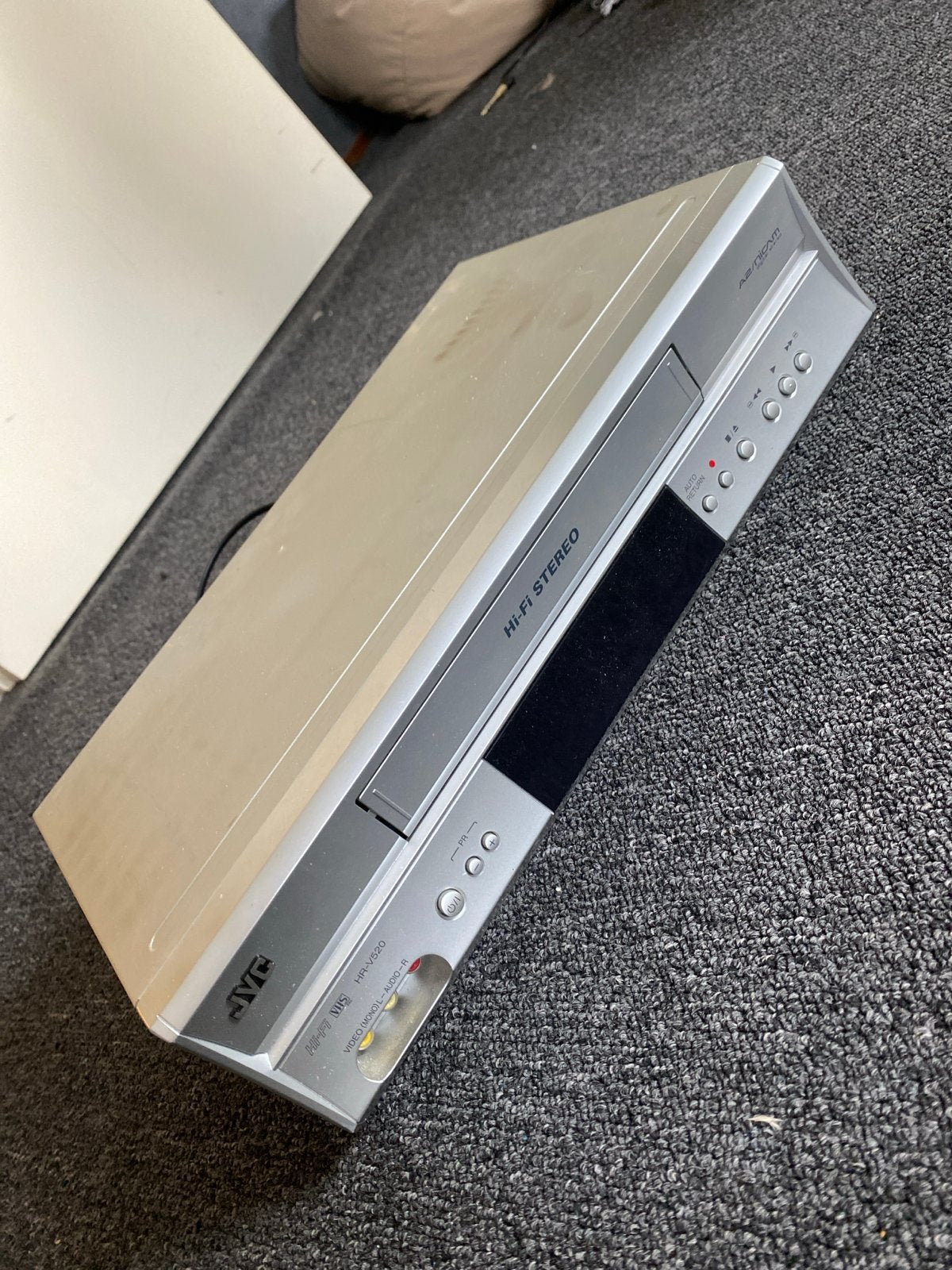 JVC HR-V520 Hi-Fi Stereo VHS Videorecorder, Ophalen of Verzenden, Gebruikt, VHS-speler of -recorder
