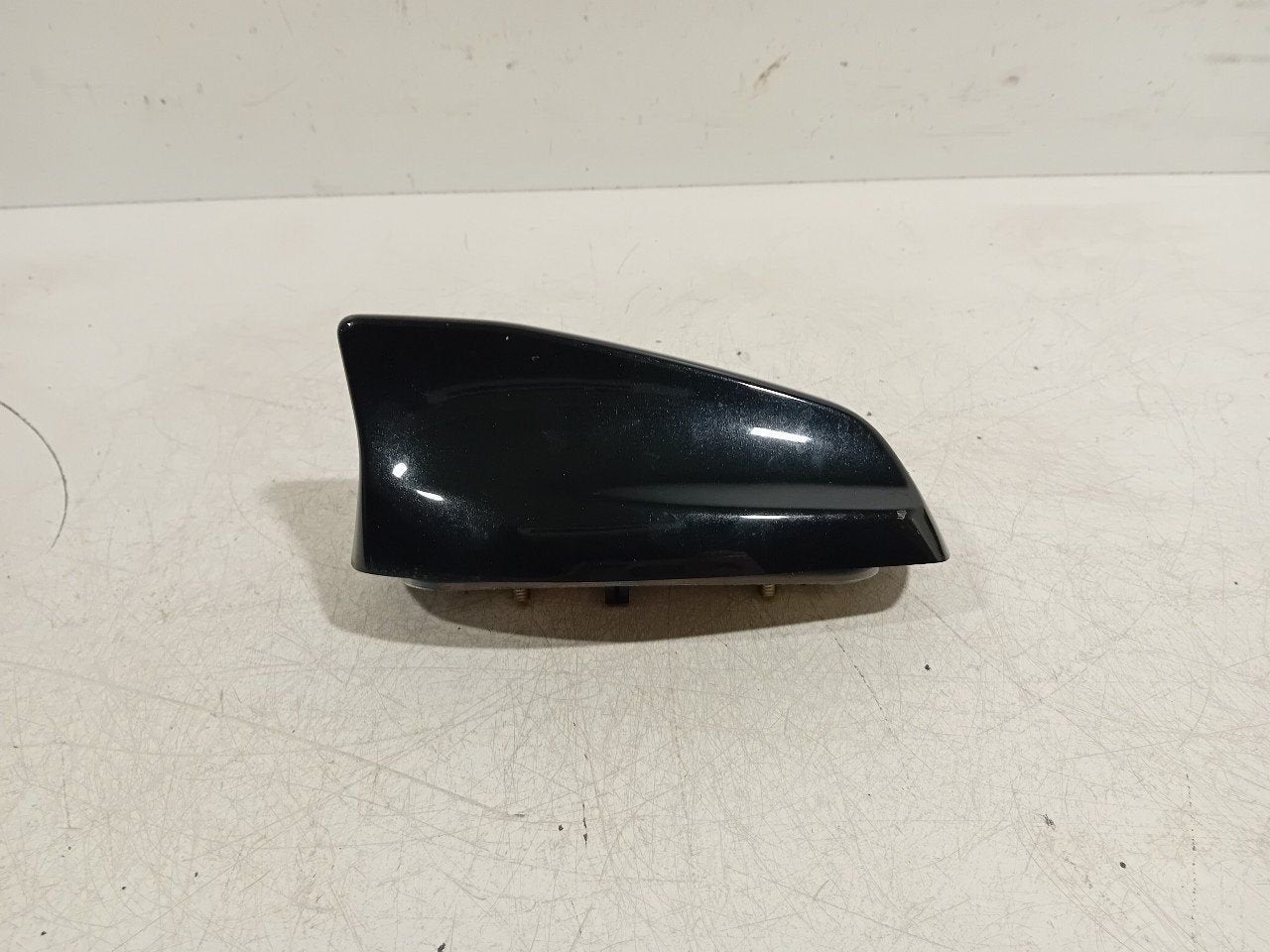 Antenne Jaguar XE, Ophalen of Verzenden, Van der Ven Autorecycling B.V., Onderdelen@venauto.nl, Ettenseweg 76, 4706 PB Roosendaal, The Netherlands