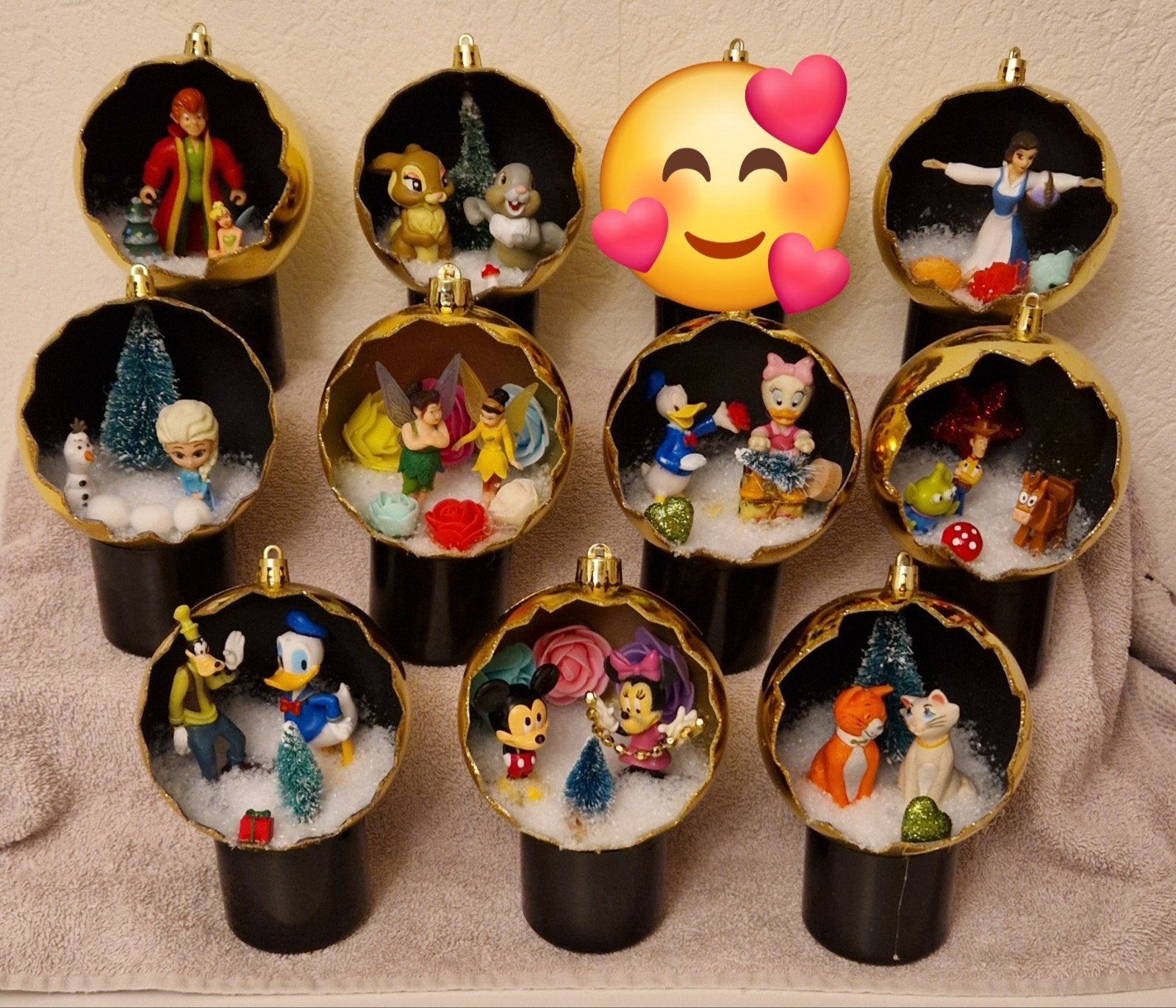 heel veel Verschillende Disney kerstballen, Ophalen of Verzenden, Mickey Mouse, Zo goed als nieuw, Beeldje of Figuurtje