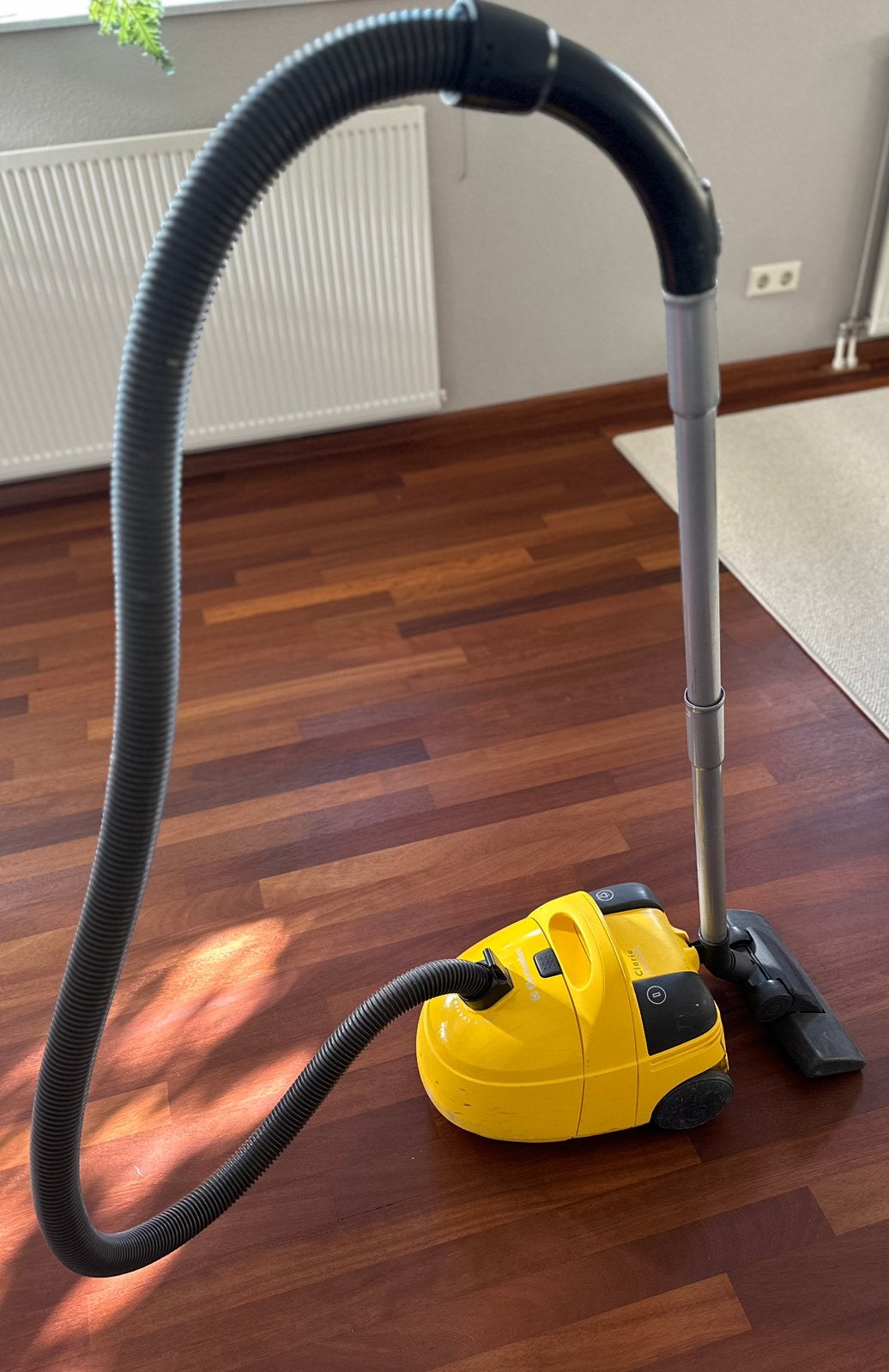 Electrolux 1300 Watt stofzuiger, Overige merken, Gebruikt, Sledestofzuiger, 1200 tot 1600 watt