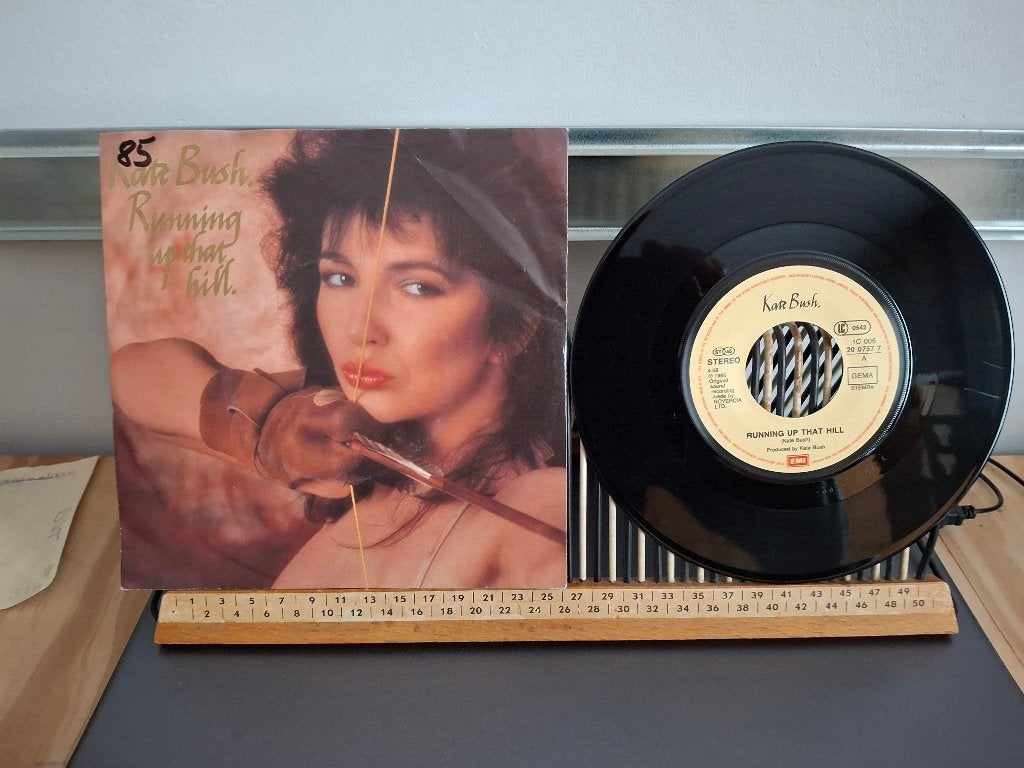Kate Bush-Running up that hill(841) 6 euro vaste prijs, Ophalen of Verzenden, Zo goed als nieuw, Pop