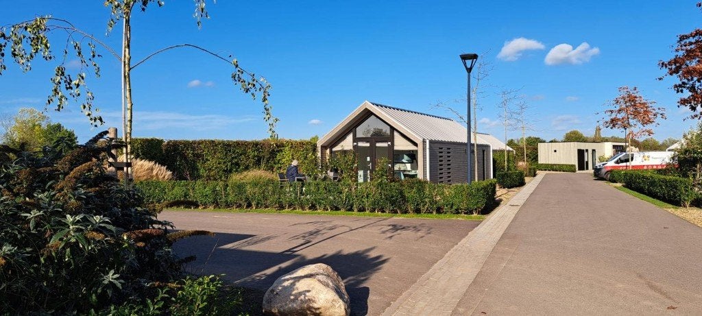 Buitenkans! 4-P Vakantiewoning met eigen grond aan de Ijssel, Afwasmachine, 2 slaapkamers, Recreatiepark, Gelderland en Veluwe