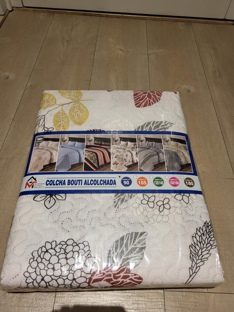 Nieuwe sprei 4x, Ophalen of Verzenden, Nieuw, Tweepersoons