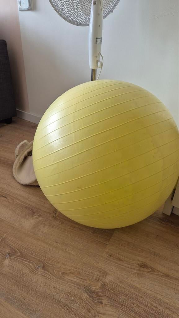 Ergonomische Zitbal 55cm - Fitnessbal Geel, Sport en Fitness, Ophalen
