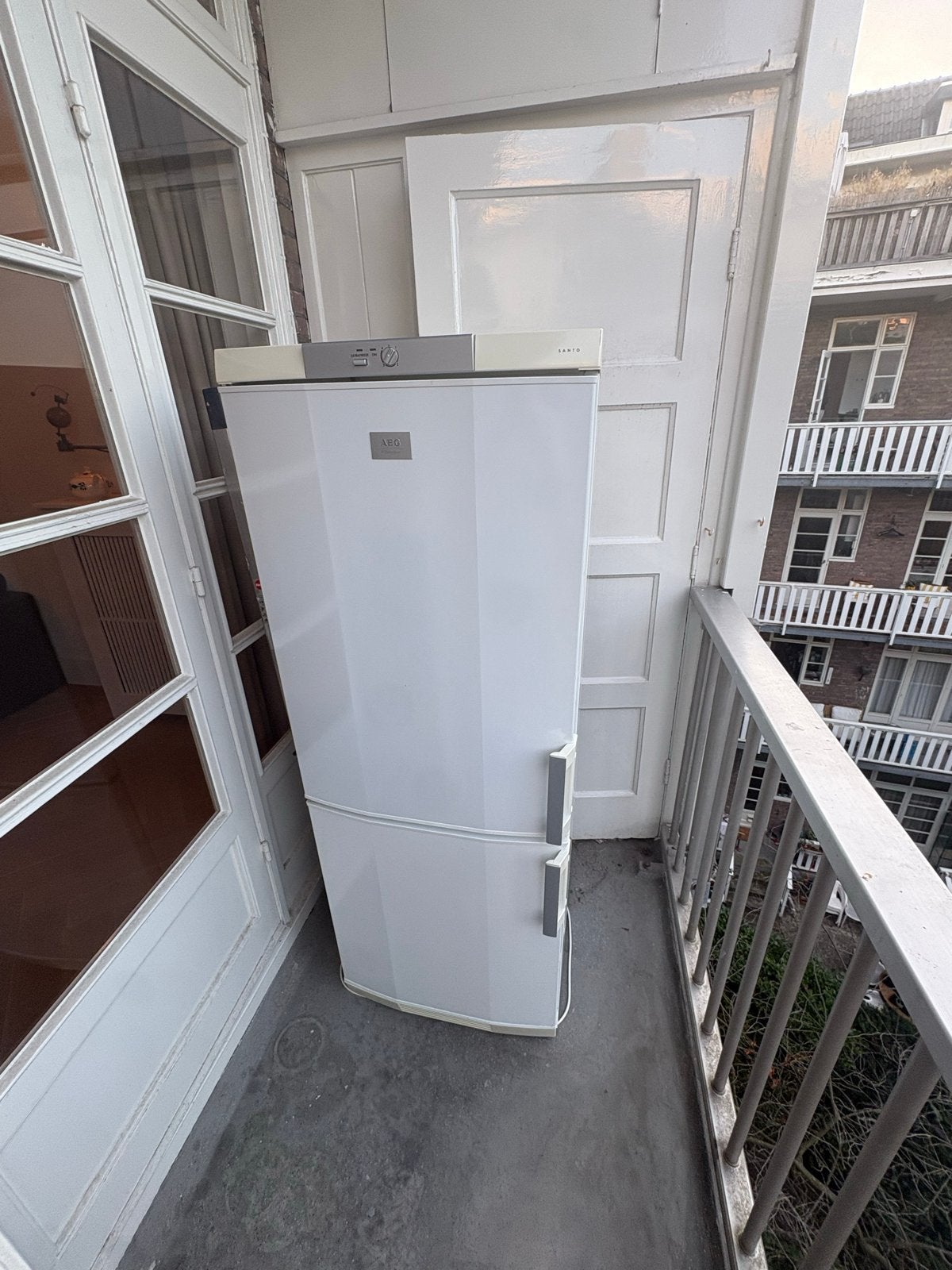 Witte koelkast met vriesvak - AEG Santo, Ophalen, 150 tot 200 liter, Gebruikt, Met aparte vriezer